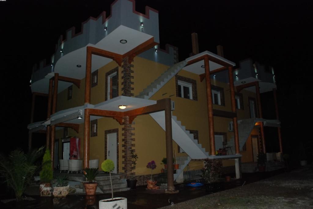 בודווה Apartments Ljiljanic מראה חיצוני תמונה