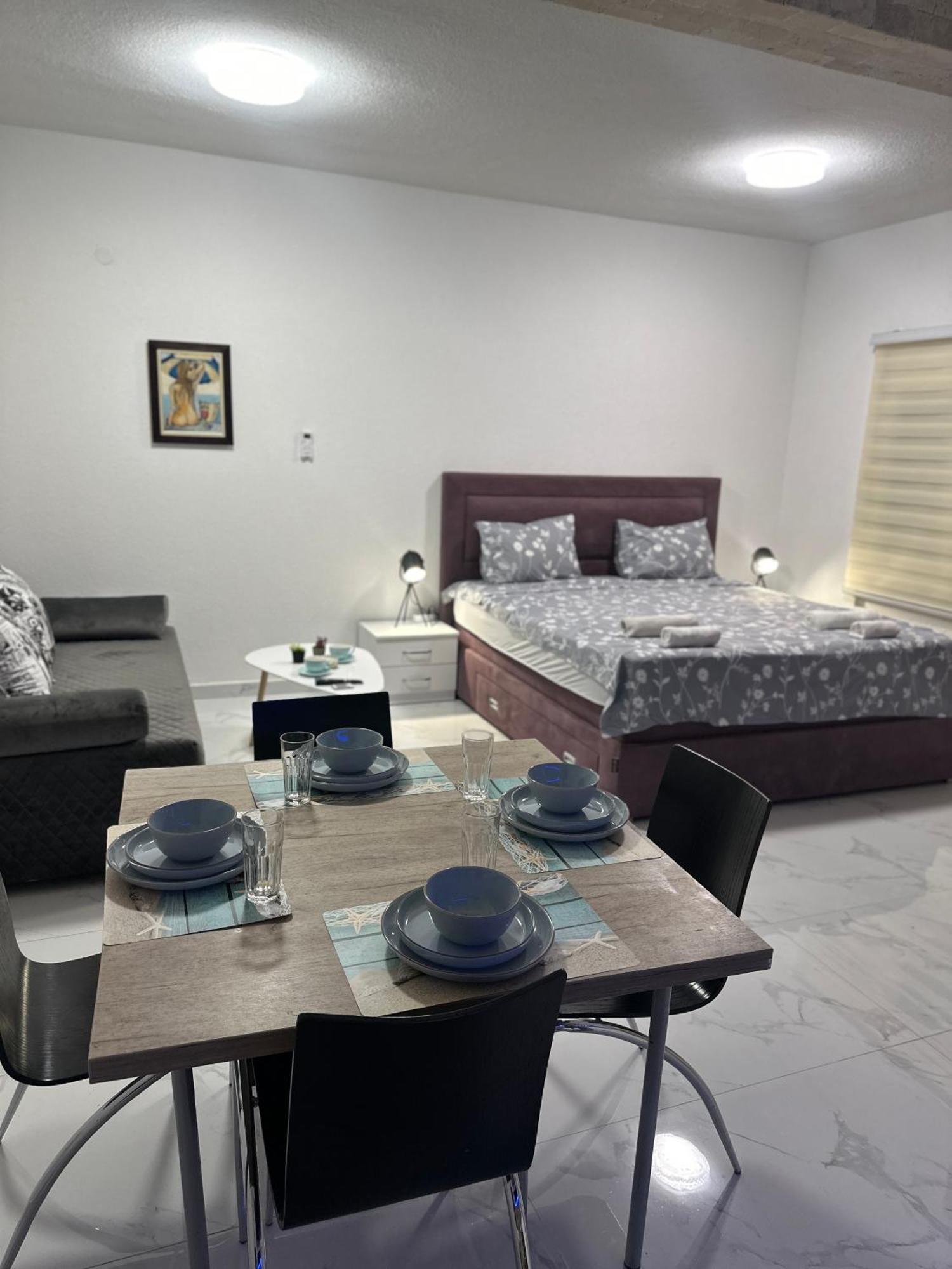 בודווה Apartments Ljiljanic מראה חיצוני תמונה