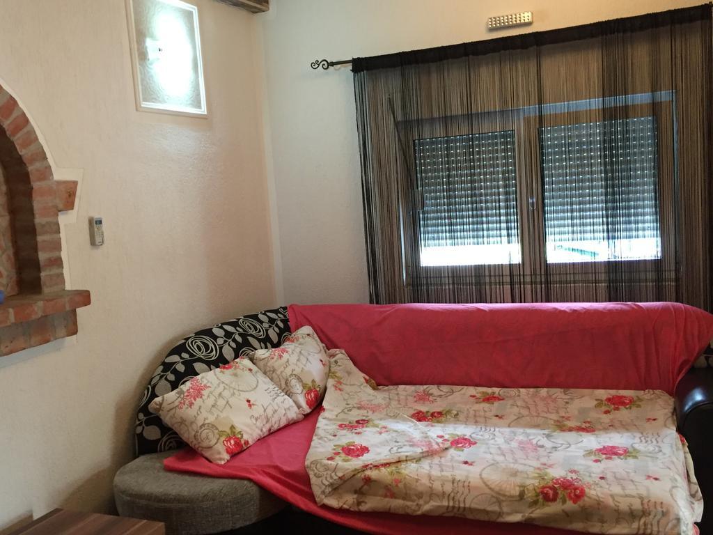 בודווה Apartments Ljiljanic מראה חיצוני תמונה